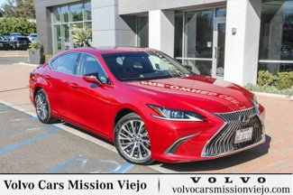 Used 2019 Lexus ES 300h image 1