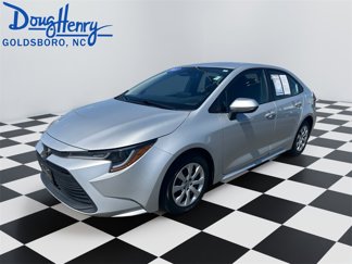 Used 2023 Toyota Corolla LE image 1