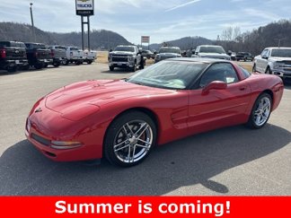 Used 2002 Chevrolet Corvette Coupe w/ Preferred Equipment Group2 image 1