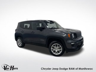 Used 2023 Jeep Renegade Latitude image 1