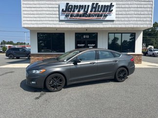 Used 2019 Ford Fusion SE w/ Equipment Group 151A image 1