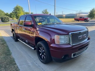Used 2013 GMC Sierra 1500 Denali image 1