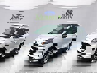 Used 2022 Ford Escape SE w/ Convenience Package image 1