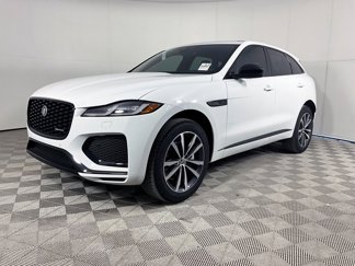Used 2024 Jaguar F-PACE R-Dynamic S image 1