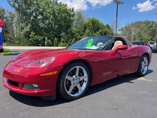 Used 2005 Chevrolet Corvette Coupe w/ Preferred Equipment Group image 1