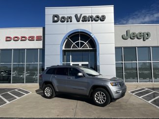 Used 2021 Jeep Grand Cherokee Laredo X image 1