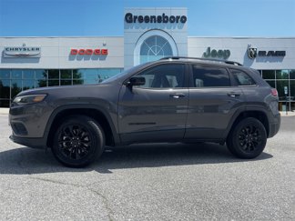 Used 2023 Jeep Cherokee Altitude Lux image 1
