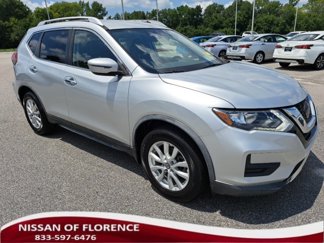 Used 2020 Nissan Rogue SV image 1