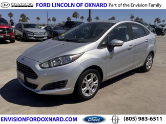 Used 2015 Ford Fiesta SE image 1