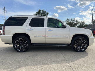 Used 2013 GMC Yukon Denali image 1