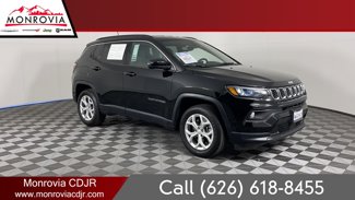 Used 2024 Jeep Compass Latitude image 1
