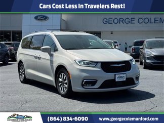 Used 2021 Chrysler Pacifica Touring-L image 1