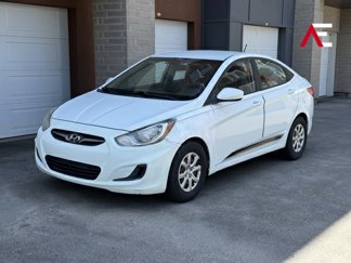 Used 2012 Hyundai Accent GLS image 1