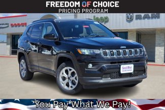 New 2025 Jeep Compass Latitude image 1