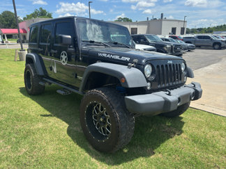 Used 2017 Jeep Wrangler Unlimited Rubicon w/ Cold Weather Group image 1