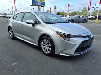 Used 2025 Toyota Corolla LE image 1