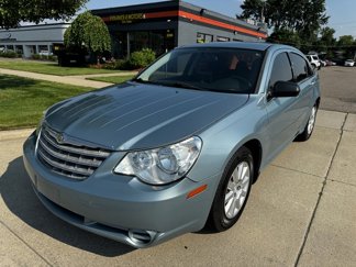 Used 2009 Chrysler Sebring LX image 1
