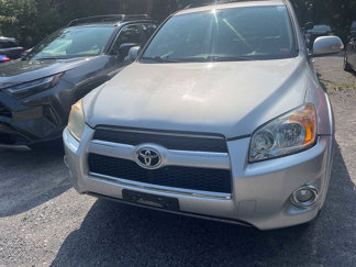 Used 2010 Toyota RAV4 Limited image 1