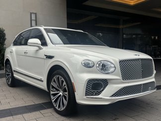 Used 2022 Bentley Bentayga image 1