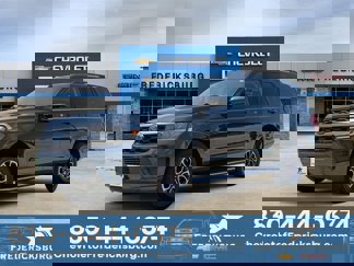 Used 2022 Ford Expedition XLT image 1