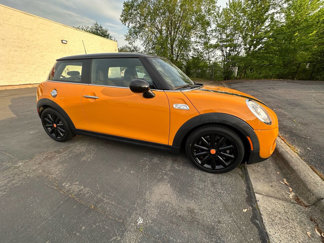 Used 2015 MINI Cooper S image 1