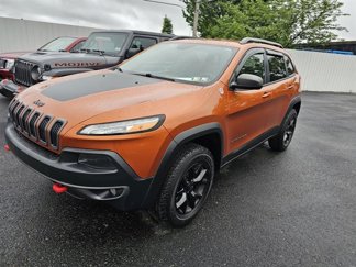 Used 2016 Jeep Cherokee Trailhawk w/ Cold Weather Group image 1