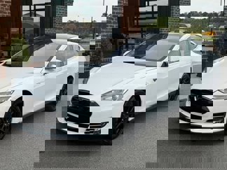 Used 2014 Tesla Model S P85 image 1