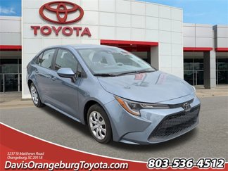 Used 2022 Toyota Corolla LE image 1