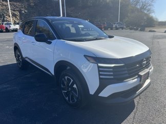New 2025 Nissan Kicks SV w/ Charging Package image 1
