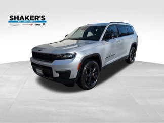 Used 2021 Jeep Grand Cherokee L Laredo image 1