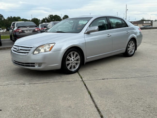 Used 2005 Toyota Avalon Limited image 1
