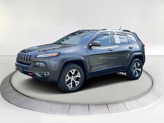 Used 2015 Jeep Cherokee Trailhawk w/ Cold Weather Group image 1