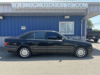 Used 2001 Mercedes-Benz E 320 Sedan image 1