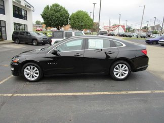 Used 2024 Chevrolet Malibu LT image 1
