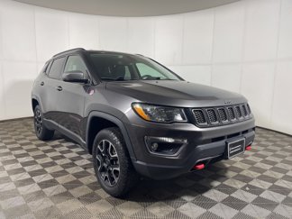 Used 2018 Jeep Compass Trailhawk w/ Cold Weather Group image 1