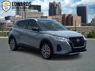 Used 2024 Nissan Kicks SV image 1