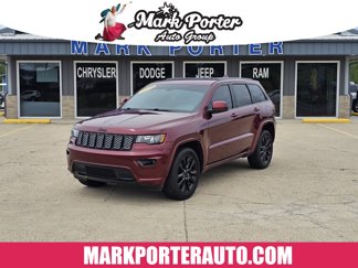 Used 2020 Jeep Grand Cherokee Altitude image 1