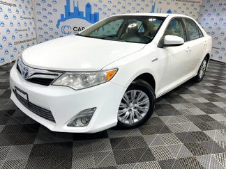 Used 2012 Toyota Camry LE image 1