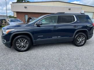 Used 2017 GMC Acadia SLT image 1