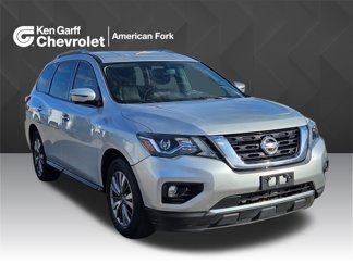 Used 2019 Nissan Pathfinder SL image 1
