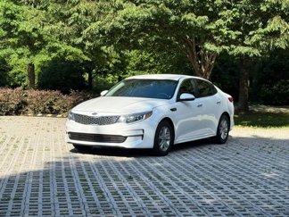 Used 2016 Kia Optima LX image 1