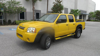 Used 2004 Nissan Frontier XE image 1
