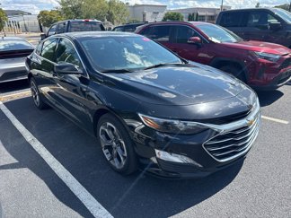 Used 2024 Chevrolet Malibu LT image 1