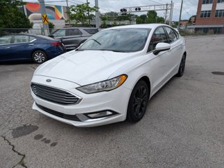 Used 2018 Ford Fusion SE w/ Equipment Group 201A image 1