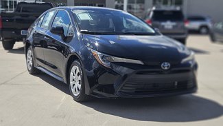 Used 2025 Toyota Corolla LE image 1