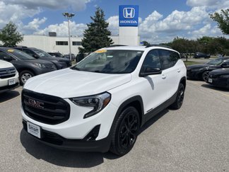 Used 2021 GMC Terrain SLT w/ Infotainment Package II image 1
