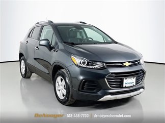 Used 2018 Chevrolet Trax LT w/ LT Convenience Package image 1