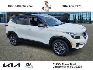 Certified 2022 Kia Seltos S image 1