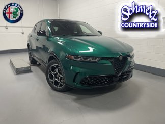 New 2025 Alfa Romeo Tonale w/ Premium Package image 1