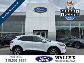 Used 2022 Ford Escape SEL image 1